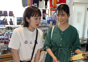 串本ならではのグルメも多く、一休みにぴったりです。