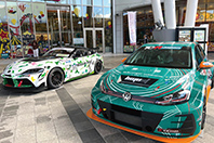 イオンモール和歌山ではキャラクターショーなどを開催